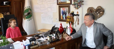 KANTARCI’NIN KOLTUĞU ELA OKUR’UN