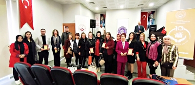 KARABÜK'TE ŞİİR VE HİKÂYE YARIŞMASINDA  DERECEYE GİRENLER ÖDÜLLENDİRİLDİ