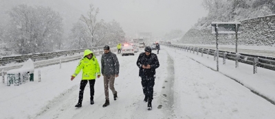 KAYMAKAM KARLA MÜCADELE ÇALIŞMALARINI YERİNDE İZLEDİ