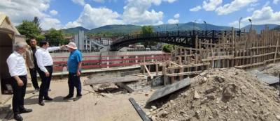 KAYMAKAM VE BAŞKAN YARDIMCISI KÖPRÜYÜ İNCELEDİ