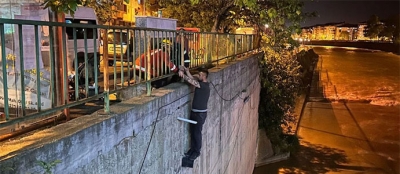 KENDİNİ DEVREK ÇAYINA ATMAYA ÇALIŞAN ŞAHIS KURTARILDI