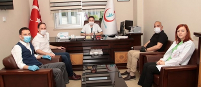 KORUYUCU KIYAFETLER BAŞHEKİME TESLİM EDİLDİ