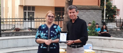KOYUNCU ÖDÜLÜNÜ ALDI