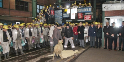 MADEN ŞEHİDİ İÇİN KUR-AN OKUTULDU, KURBAN KESİLDİ