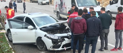 MİNİBÜS İLE ÇARPIŞTI