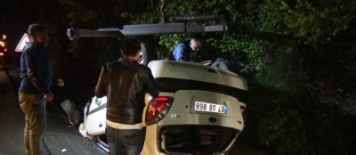 MOTOSİKLETE ÇARPTI TAKLA ATTI