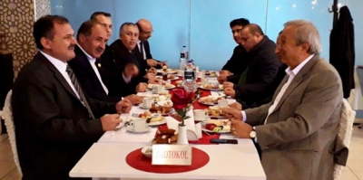 MUHTARLAR KAHVALTI DA BULUŞTU