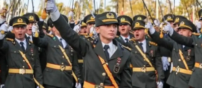 “MUSTAFA KEMAL’İN ASKERLERİYİZ”