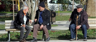 NAFAKA ALANLAR DA 65 YAŞ  AYLIĞINDAN YARARLANABİLECEK