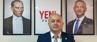 “ÖZCAN ULUPINAR BELEDİYENİN BANKALARA BORCUNU 6, ÖZEL KALEM MÜDÜRLÜĞÜNÜN HARCAMALARINI 7 KAT ARTIRDI”