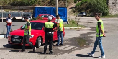 POLİS EMNİYET KEMERİ UYGULAMASI YAPTI