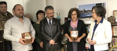 PUSULA SAHAF KİTABEVİ EMEK ÖDÜLLERİ VERİLDİ