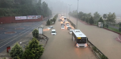 SAĞANAK YAĞIŞIN VERDİĞİ HASAR AĞIR OLDU