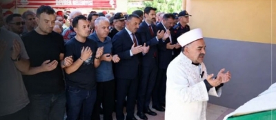 ŞEHİT BABASI MUSTAFA KARAPINAR   SON YOLCULUĞUNA UĞURLANDI