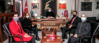 SOSYAL POLİTİKALAR MÜDÜRÜ ÖZMEKİK, BAŞKAN BOZKURT’U ZİYARET ETTİ.