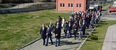 SU TESİSLERİNİ HALKA GEZDİRDİ