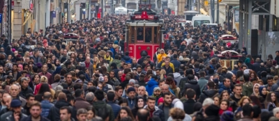 TÜRKİYE'NİN NÜFUSU 86 MİLYON 92 BİN 168 KİŞİYE ULAŞTI!