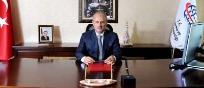 ULAŞTIRMA BAKANI GÖREVDEN ALINDI
