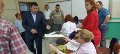 ULUPINAR,  OYUNU DEVREK'TE KULLANDI