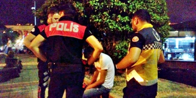 UYUŞTURUCU KOMASINA GİRDİ