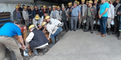 ÜZÜLMEZ DE MADENCİ KURBAN KESTİ