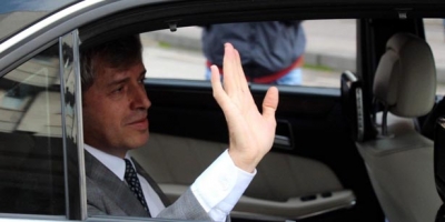 VALİ ÇINAR’I SİYASİLER, BÜROKRATLAR VE HALK UĞURLADI