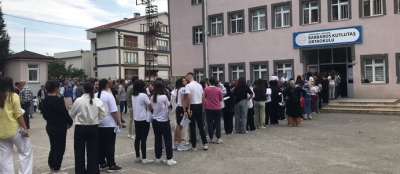 YKS'NİN İLK OTURUMU YAPILDI