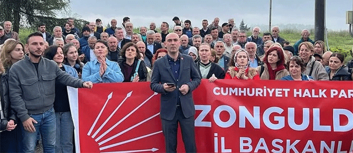 YÜZLERCE CHP'Lİ ÖZGÜRLÜK MİTİNGİ İÇİN YOLDA