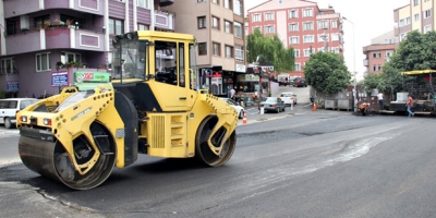   ZONGULDAK BELEDİYESİ ASFALT ÇALIŞMALARINA DEVAM EDİYOR