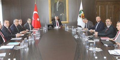 ZONGULDAK EKONOMİSİ MASAYA YATIRILDI